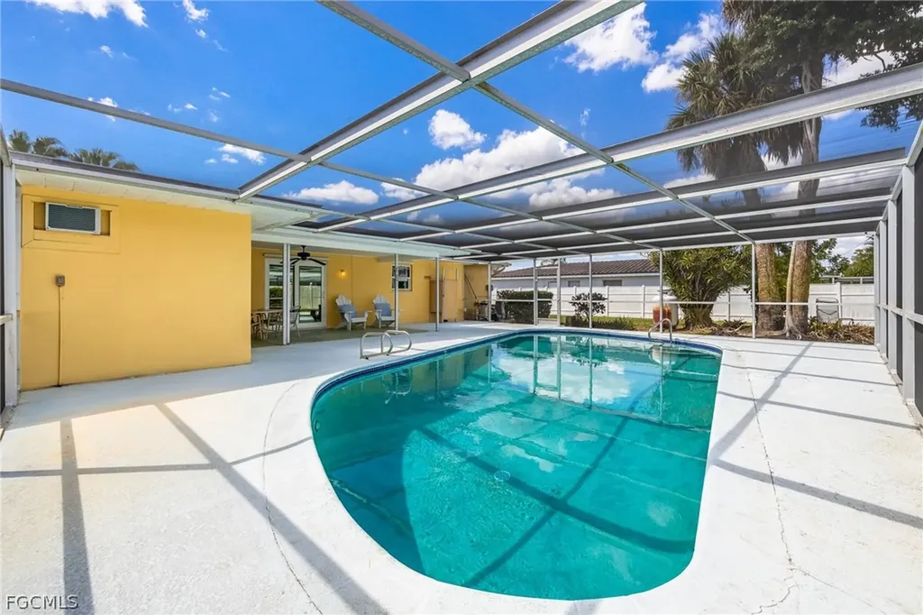 213 Richmond Avenue S Lehigh Acres FL 33936