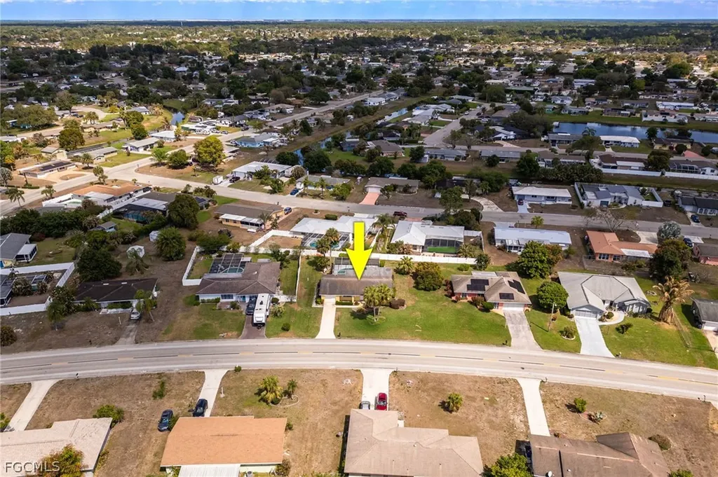 213 Richmond Avenue S Lehigh Acres FL 33936