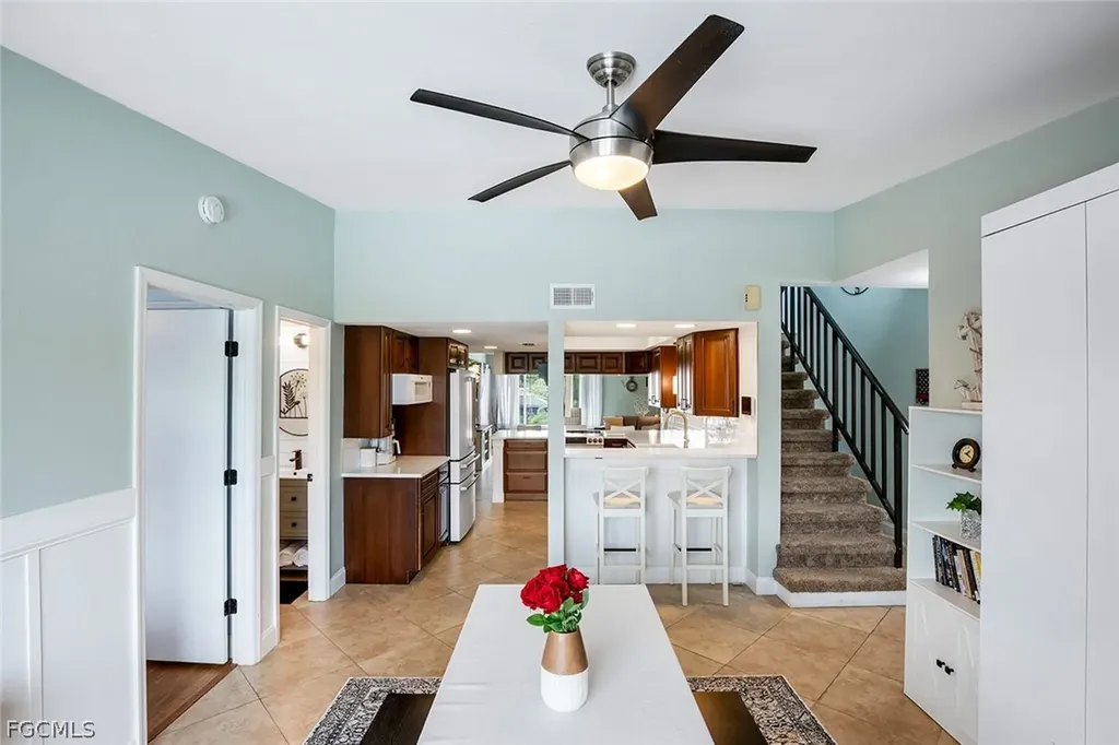 4904 Vincennes Street Cape Coral FL 33904