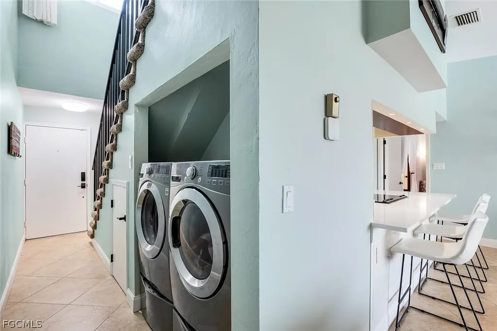 4904 Vincennes Street Cape Coral FL 33904