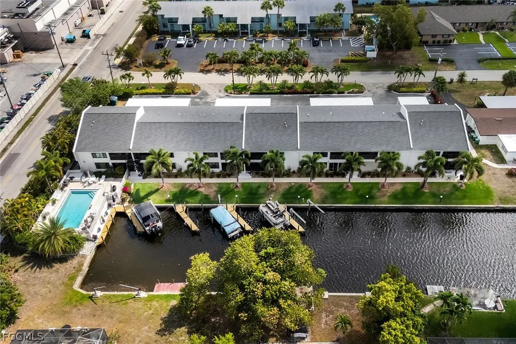 4904 Vincennes Street Cape Coral FL 33904