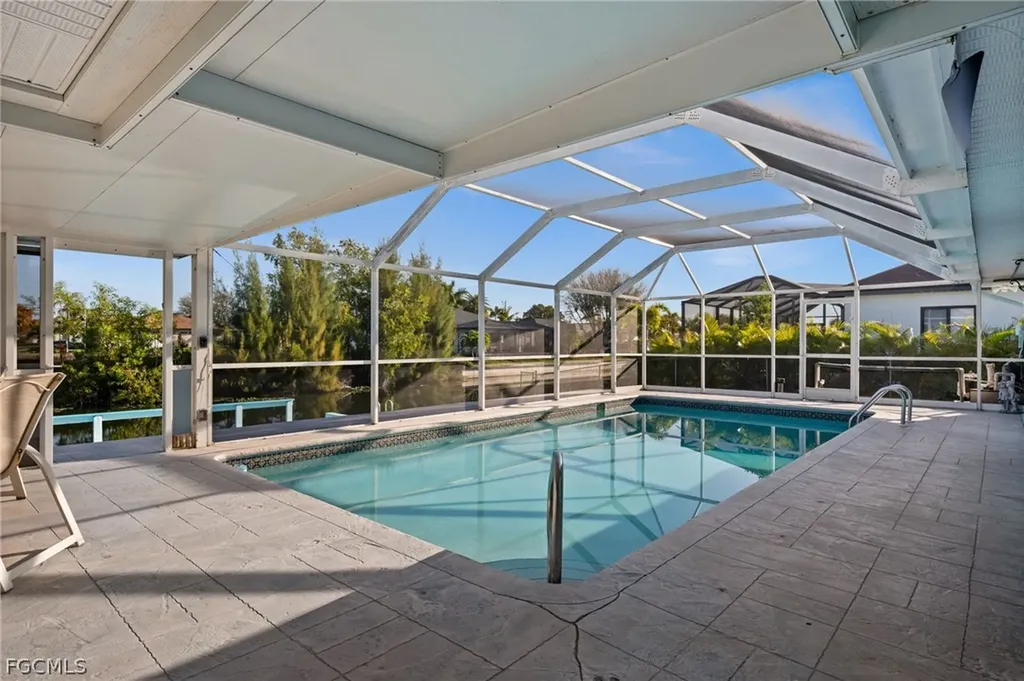 1229 SW 24th Street Cape Coral FL 33991