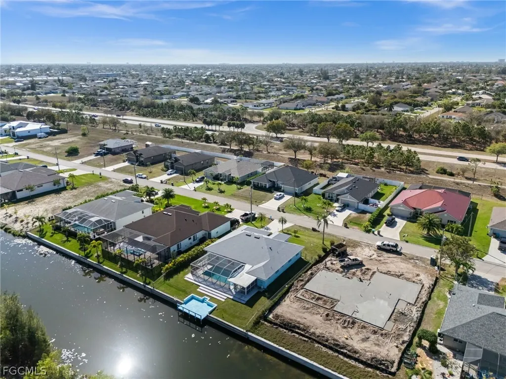 1229 SW 24th Street Cape Coral FL 33991