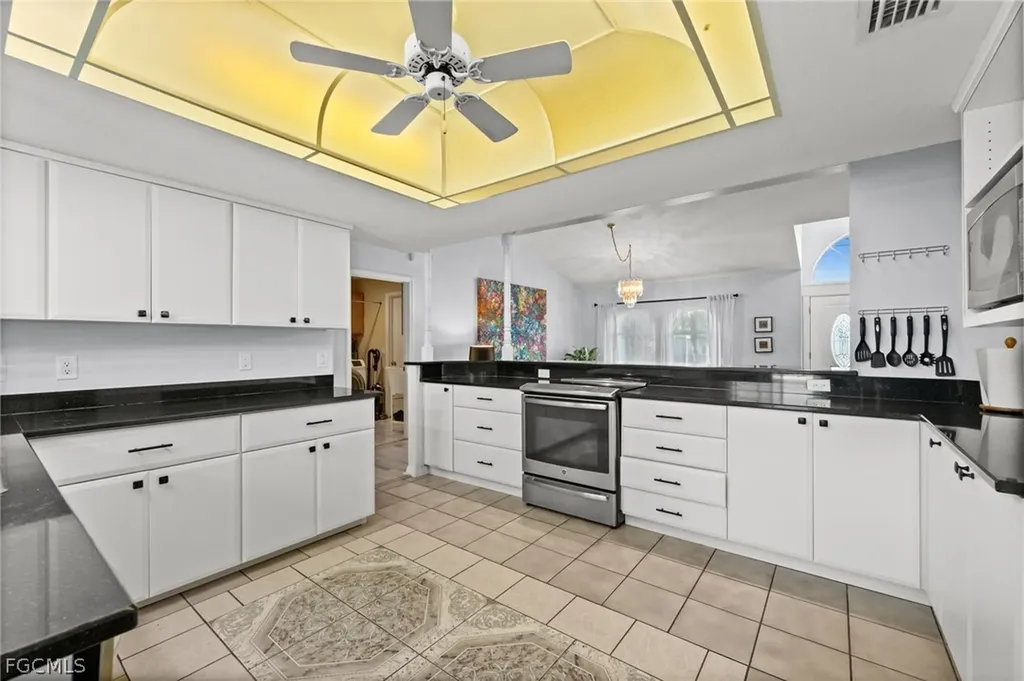 1229 SW 24th Street Cape Coral FL 33991