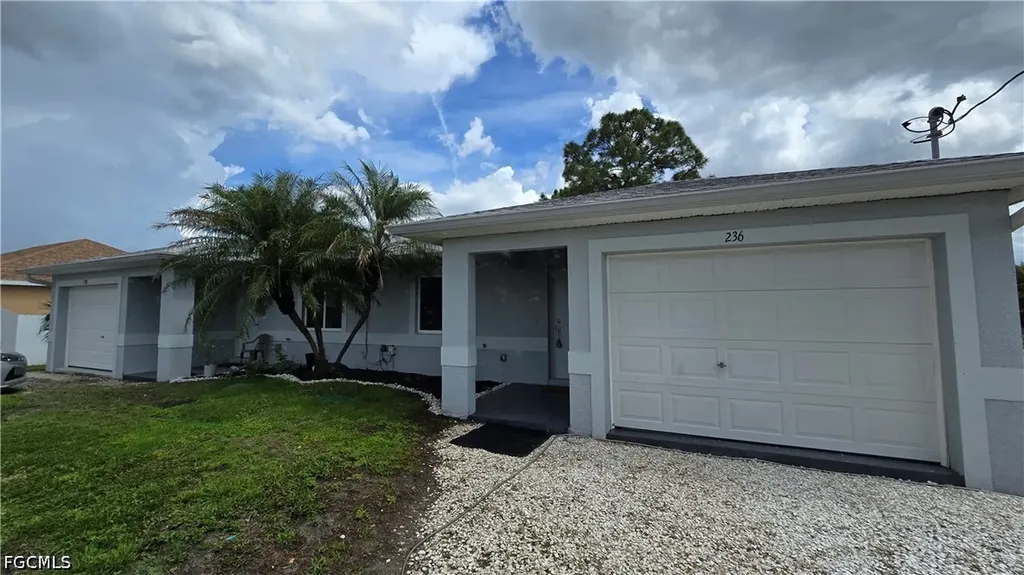236/238 Peerless Street Lehigh Acres FL 33974