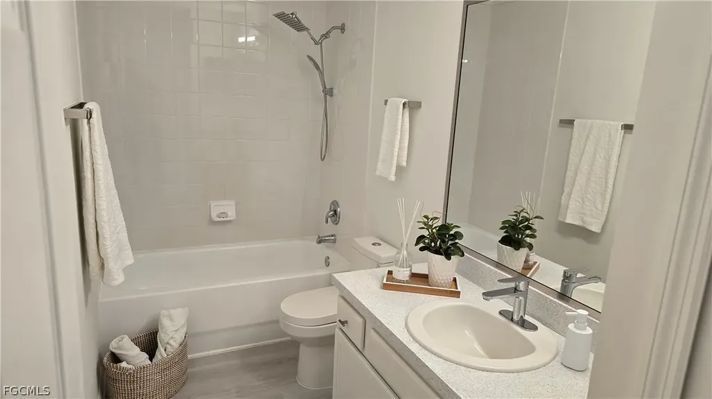 236/238 Peerless Street Lehigh Acres FL 33974