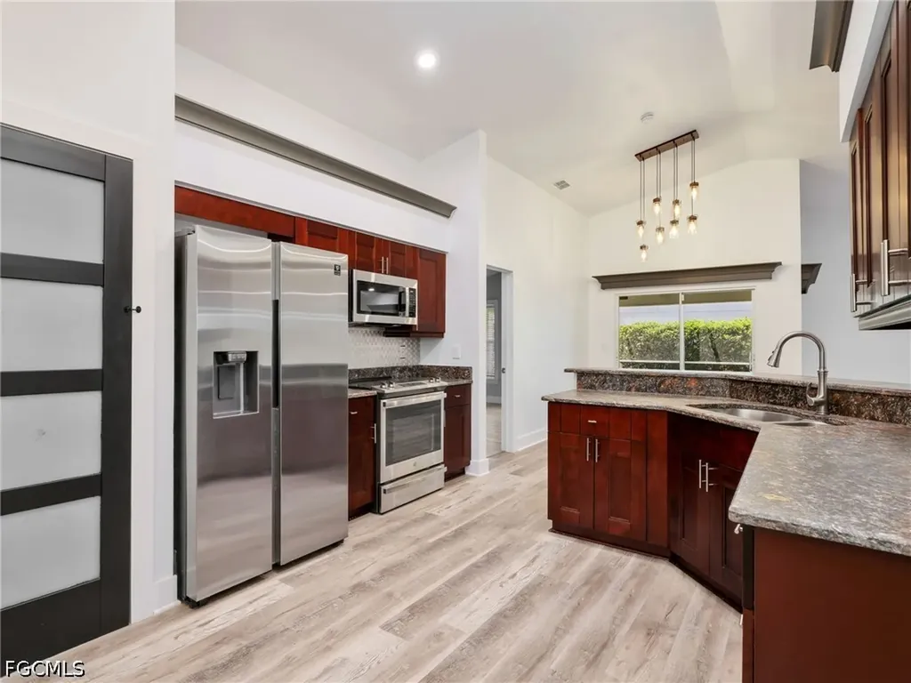 21232 Waymouth Run Estero FL 33928