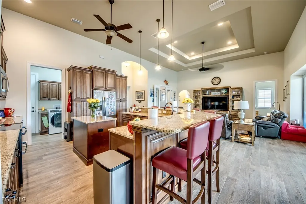 2736 Miracle Parkway Cape Coral FL 33914
