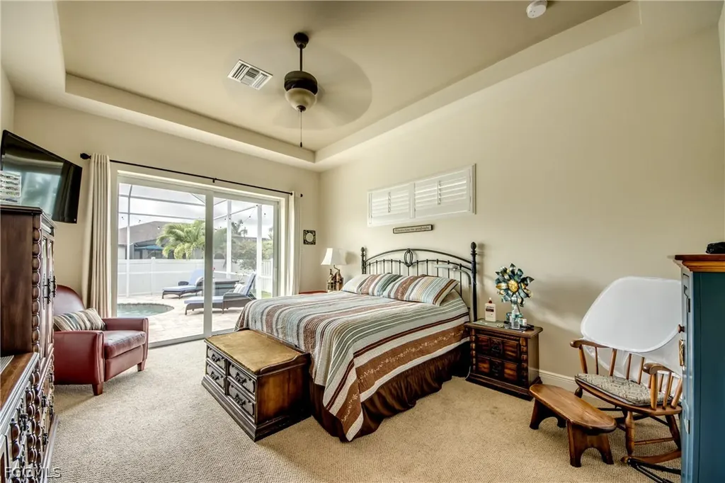 2736 Miracle Parkway Cape Coral FL 33914