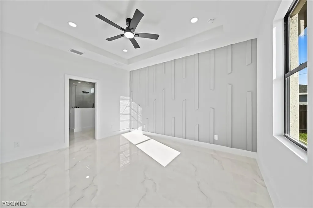 1713 NE 7th Avenue Cape Coral FL 33909