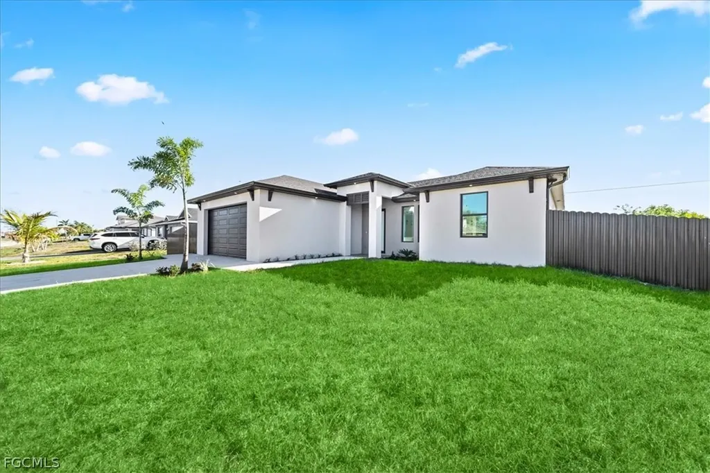 1713 NE 7th Avenue Cape Coral FL 33909
