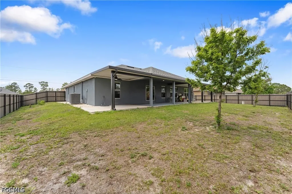 1820 Lodge Street Lehigh Acres FL 33972