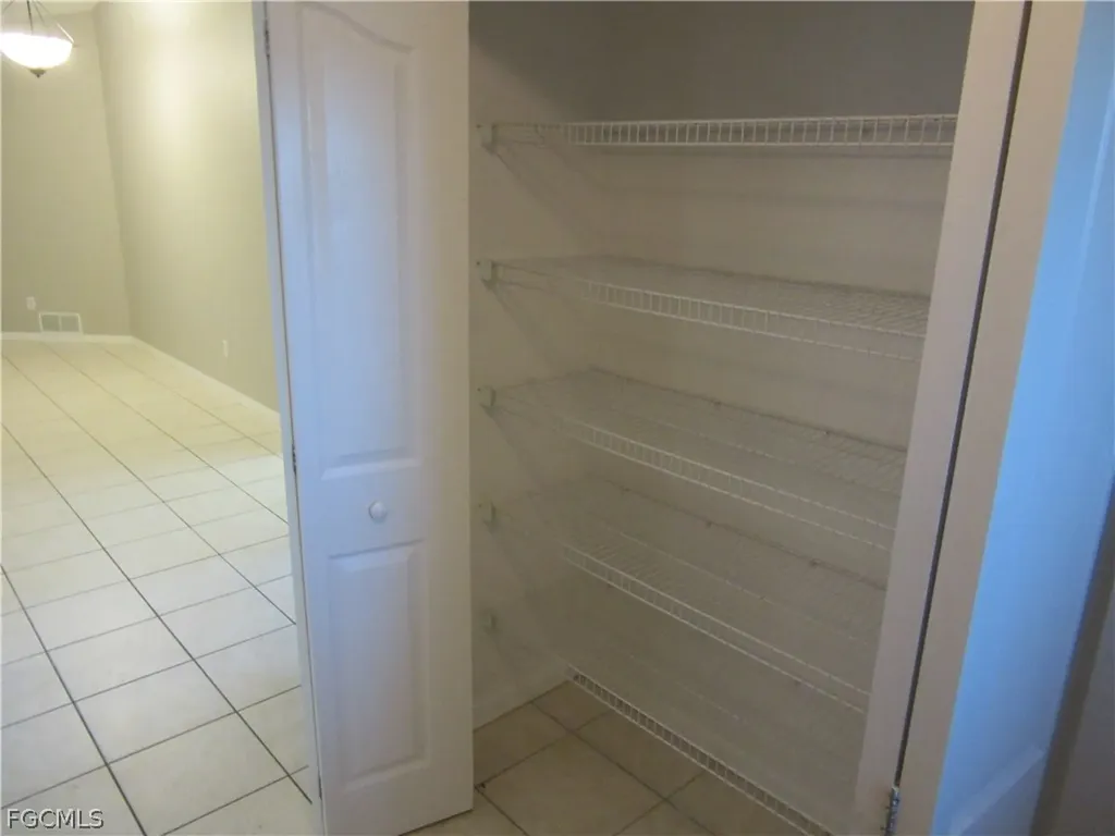 269-271 SW 4th Street Cape Coral FL 33991
