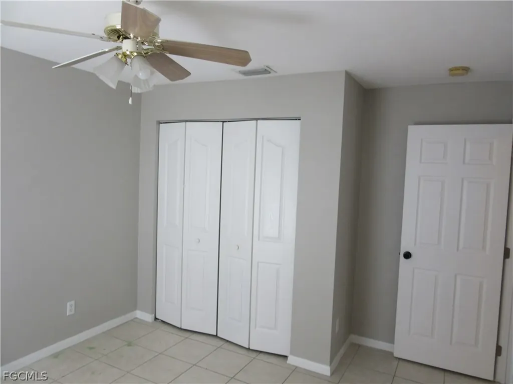 269-271 SW 4th Street Cape Coral FL 33991