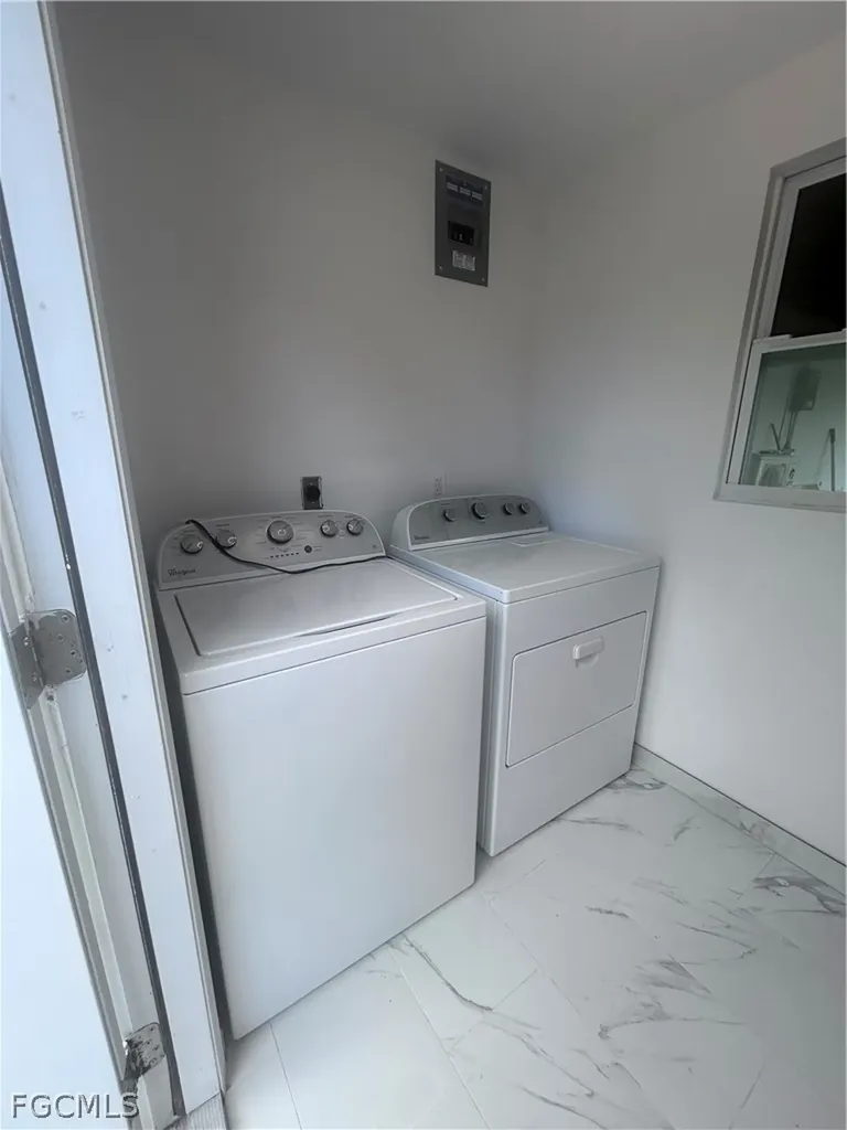 2655 Market Street Fort Myers FL 33916
