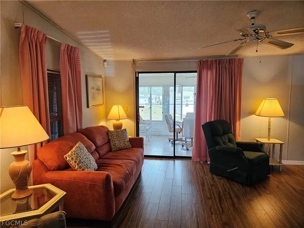 5558 Palm Beach Boulevard Fort Myers FL 33905