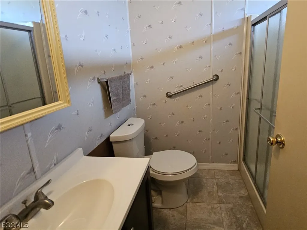 5558 Palm Beach Boulevard Fort Myers FL 33905
