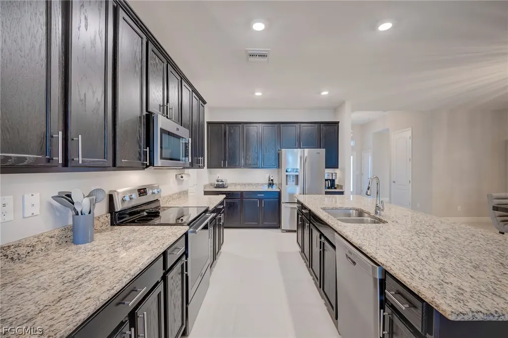 3412 NW 15th Lane Cape Coral FL 33993