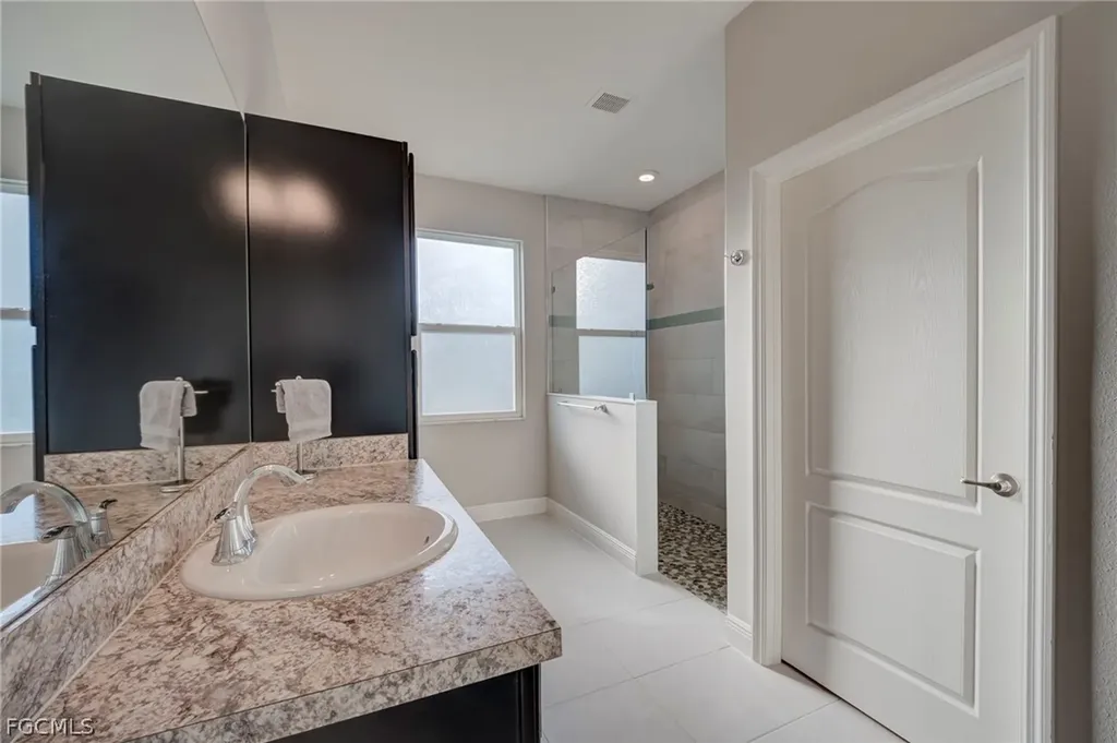 3412 NW 15th Lane Cape Coral FL 33993