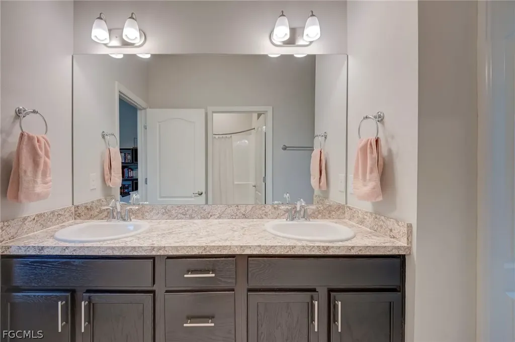 3412 NW 15th Lane Cape Coral FL 33993