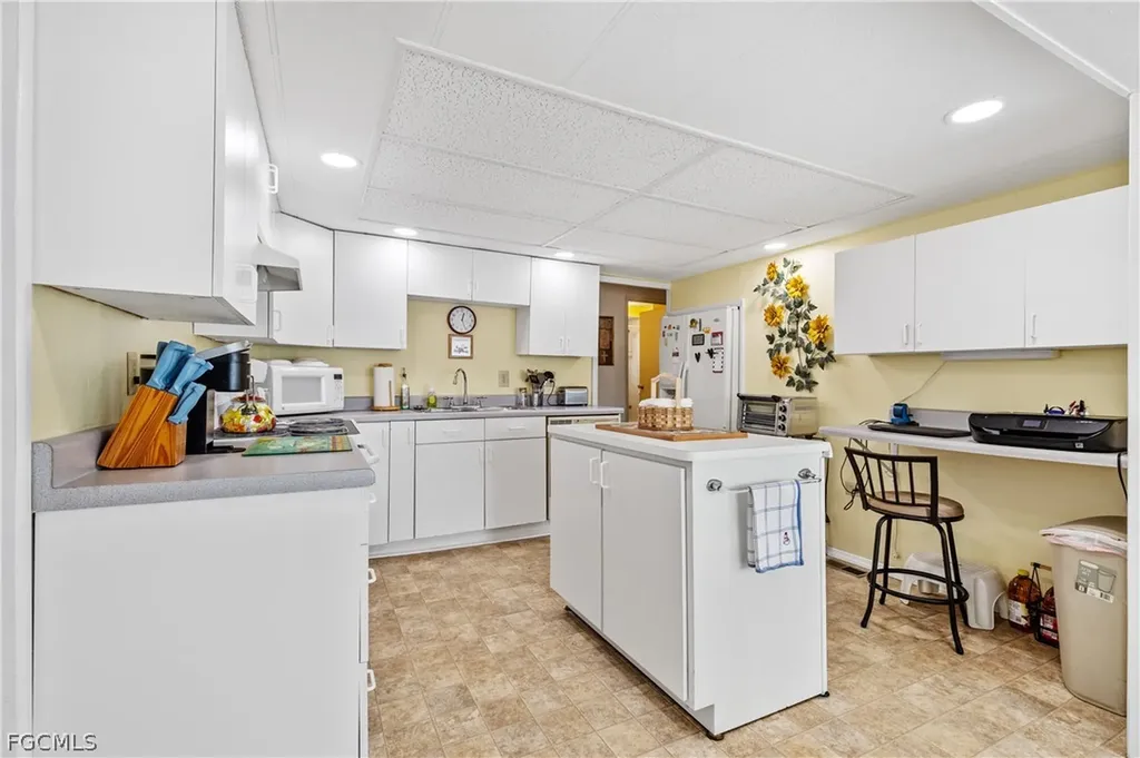 203 Harvest Lane North Fort Myers FL 33917