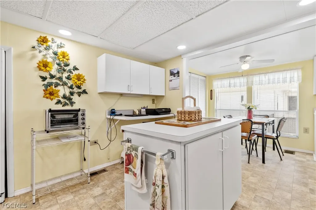 203 Harvest Lane North Fort Myers FL 33917