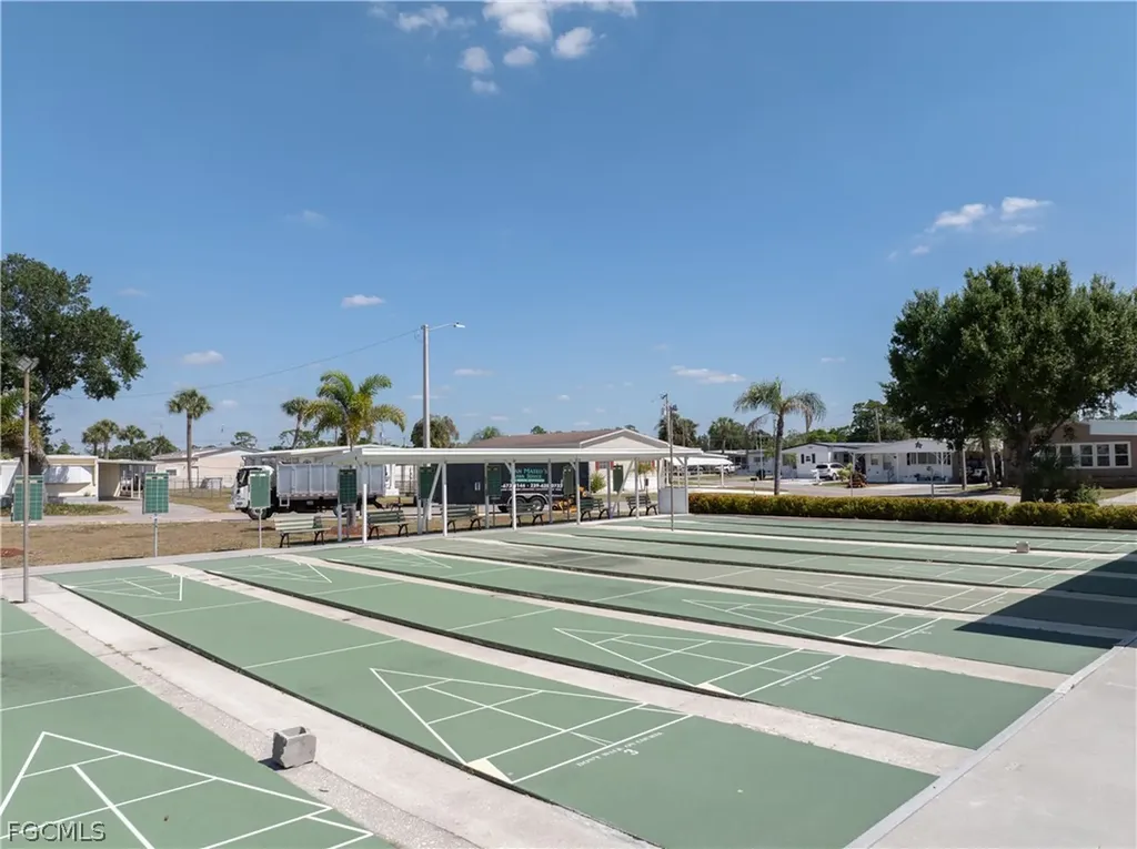 203 Harvest Lane North Fort Myers FL 33917