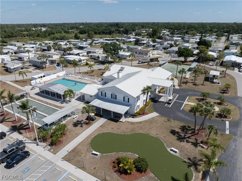 203 Harvest Lane North Fort Myers FL 33917