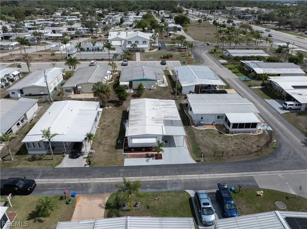 203 Harvest Lane North Fort Myers FL 33917