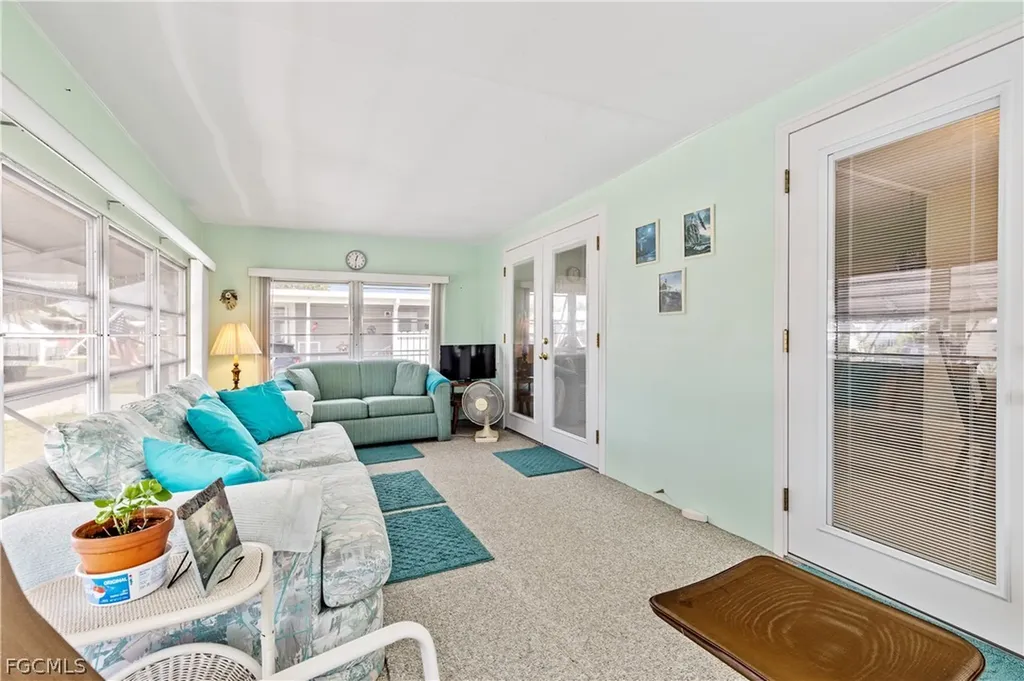 203 Harvest Lane North Fort Myers FL 33917