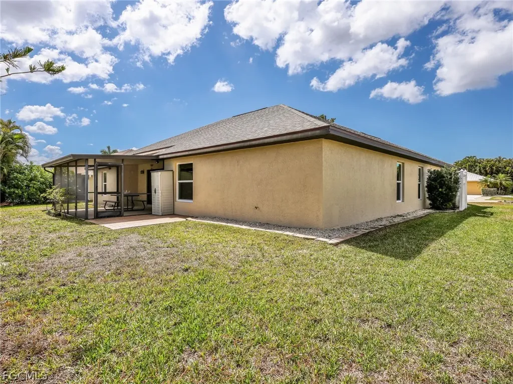 17221 Trappers Drive Fort Myers FL 33967