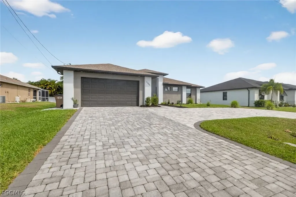 2205 SW 13th Street Cape Coral FL 33991