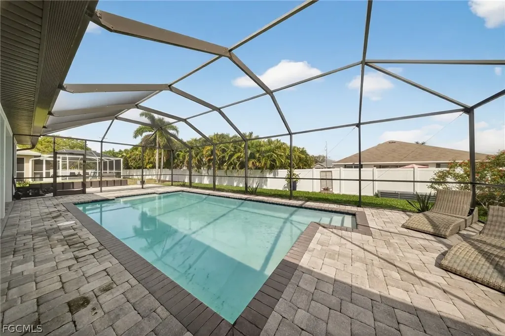 2205 SW 13th Street Cape Coral FL 33991