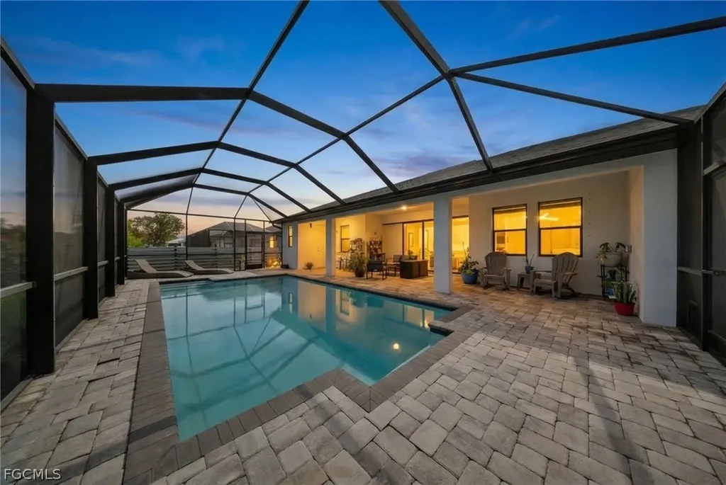 2205 SW 13th Street Cape Coral FL 33991