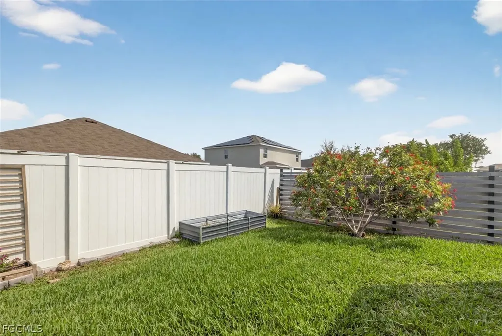2205 SW 13th Street Cape Coral FL 33991