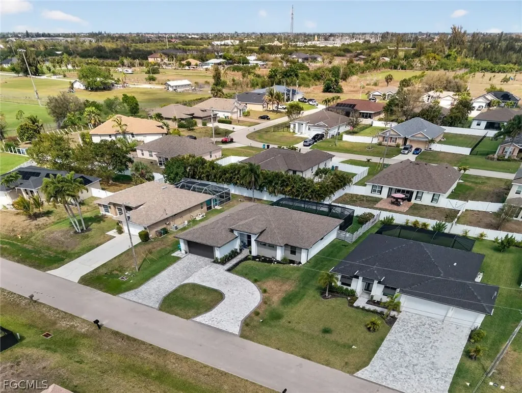 2205 SW 13th Street Cape Coral FL 33991