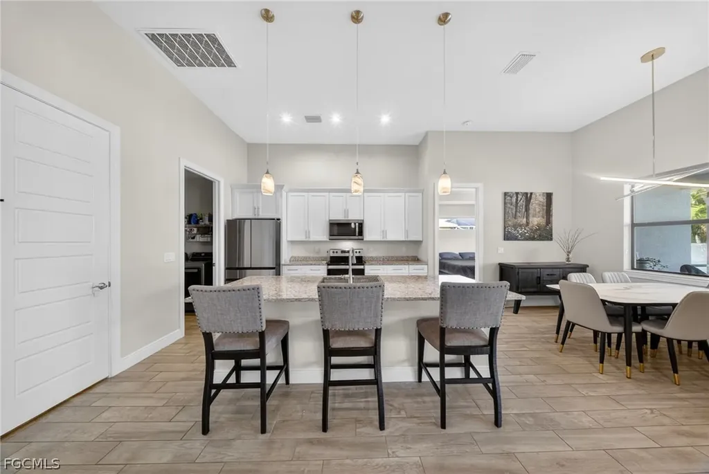 2205 SW 13th Street Cape Coral FL 33991