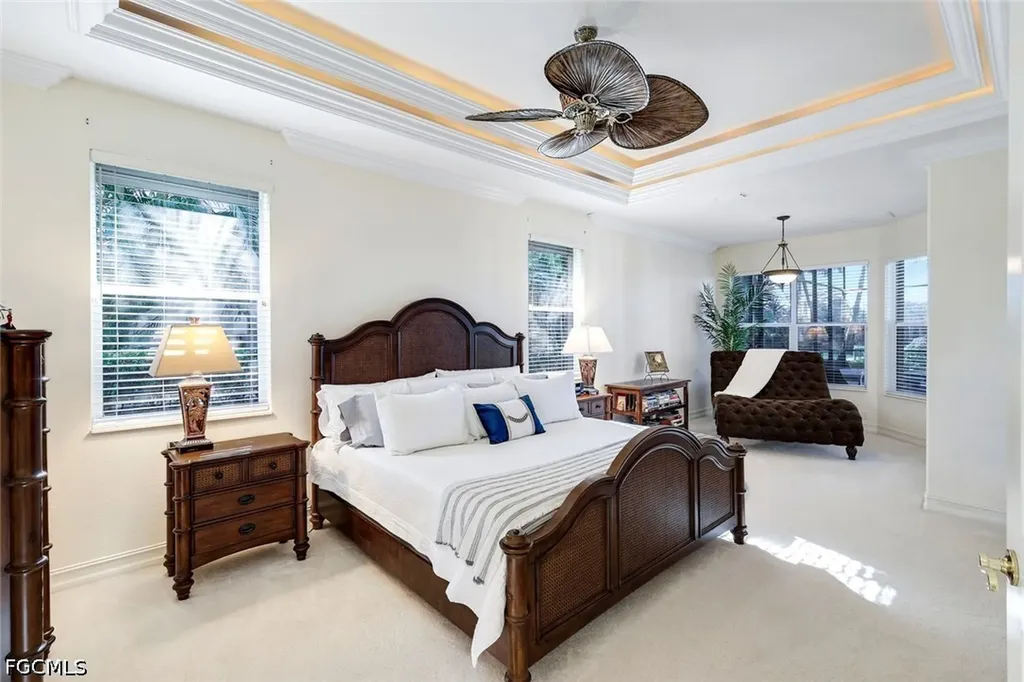 2022 El Dorado Parkway W Cape Coral FL 33914