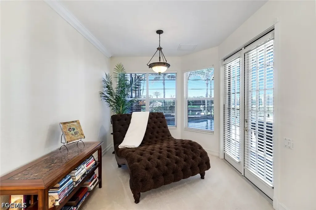 2022 El Dorado Parkway W Cape Coral FL 33914