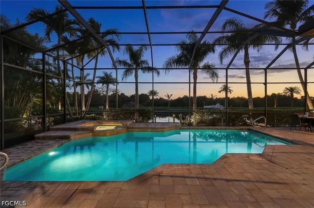 2022 El Dorado Parkway W Cape Coral FL 33914