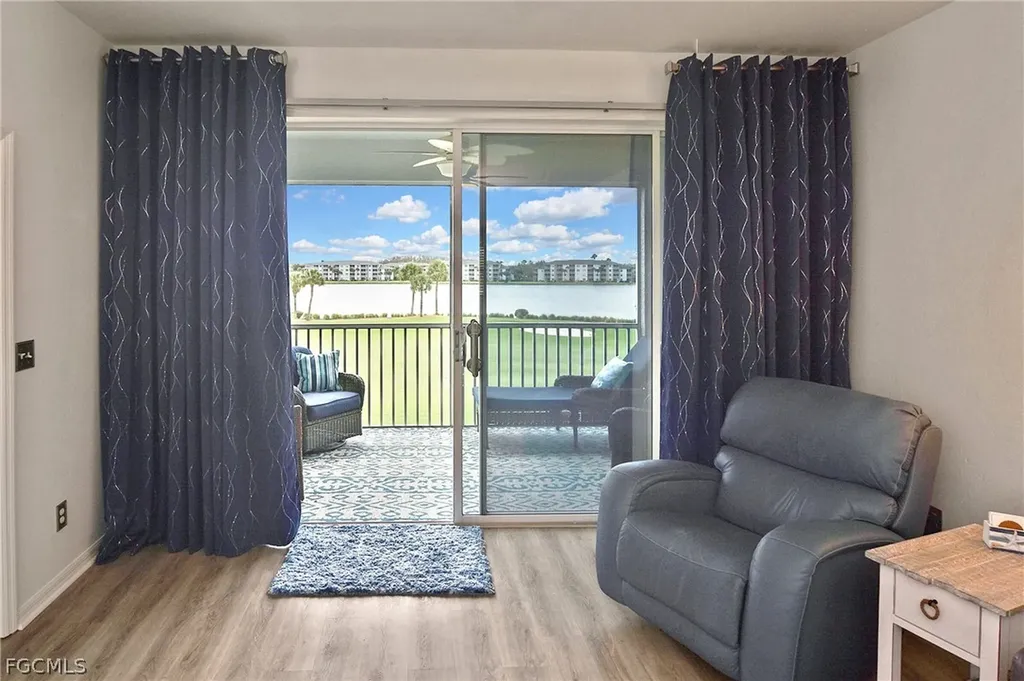 8066 Queen Palm Lane Fort Myers FL 33966