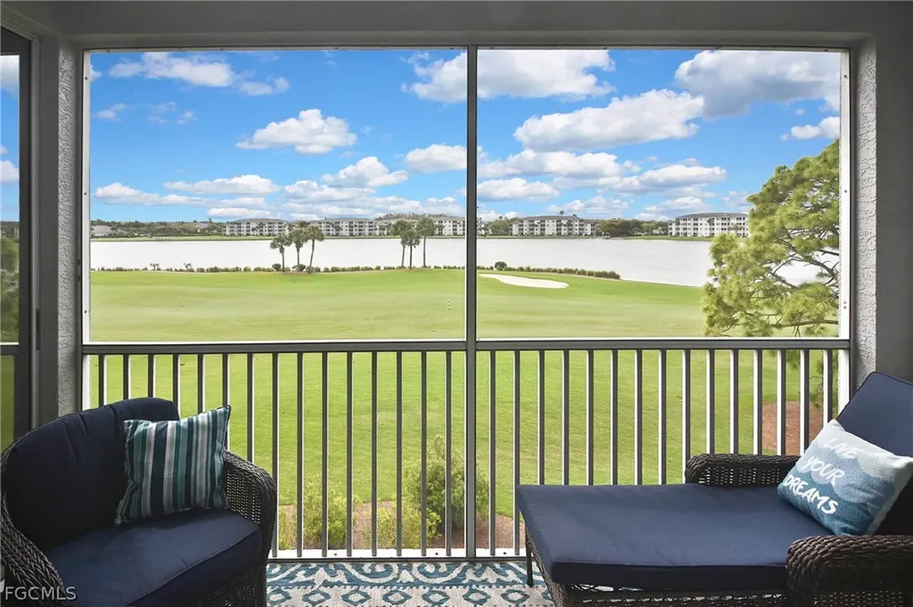 8066 Queen Palm Lane Fort Myers FL 33966