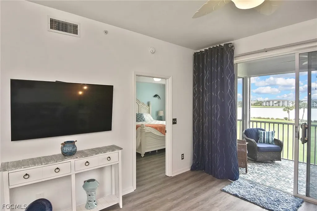 8066 Queen Palm Lane Fort Myers FL 33966
