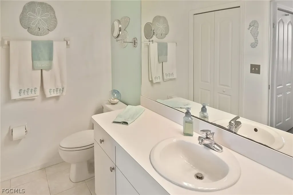 8066 Queen Palm Lane Fort Myers FL 33966