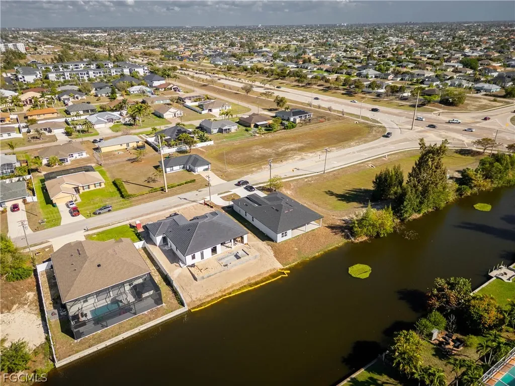 2324 SW 20th Avenue Cape Coral FL 33991