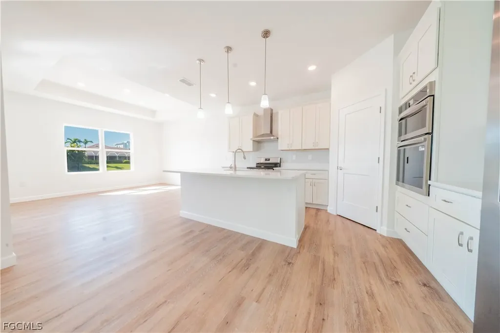 2324 SW 20th Avenue Cape Coral FL 33991