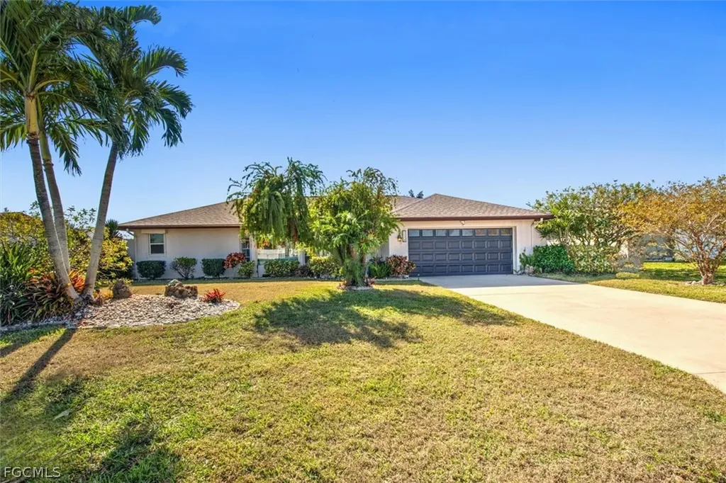 118 SE 43rd Street Cape Coral FL 33904