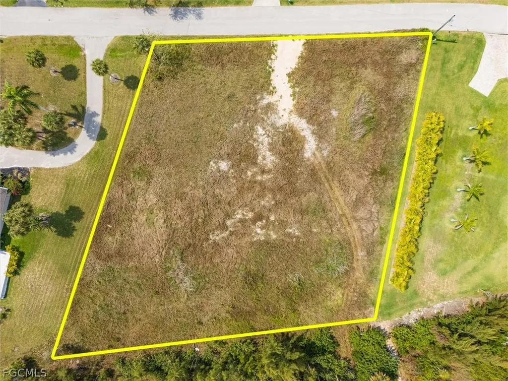 7324 Lake Drive Fort Myers FL 33908