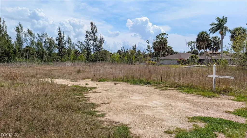 7324 Lake Drive Fort Myers FL 33908