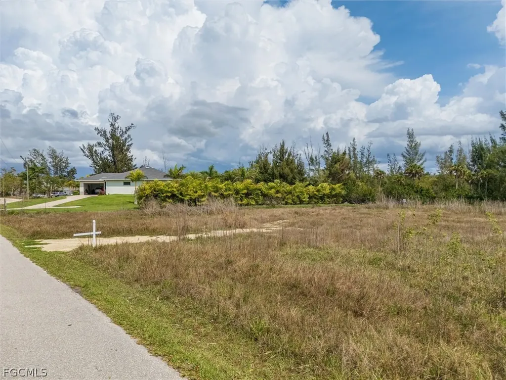7324 Lake Drive Fort Myers FL 33908